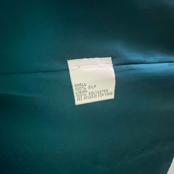 Talbots Silk blouse - Size 8 - Women’s - Romantic - Blue Teal Long Sleeve Blouse - Picture 4 of 7